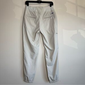 Patagonia Women’s Tech Joggers Small Khaki Tan Beige Workout Hiking Outdoor